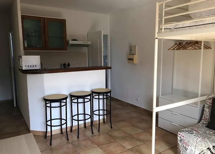 Avec Balcon - A 10min A Pied