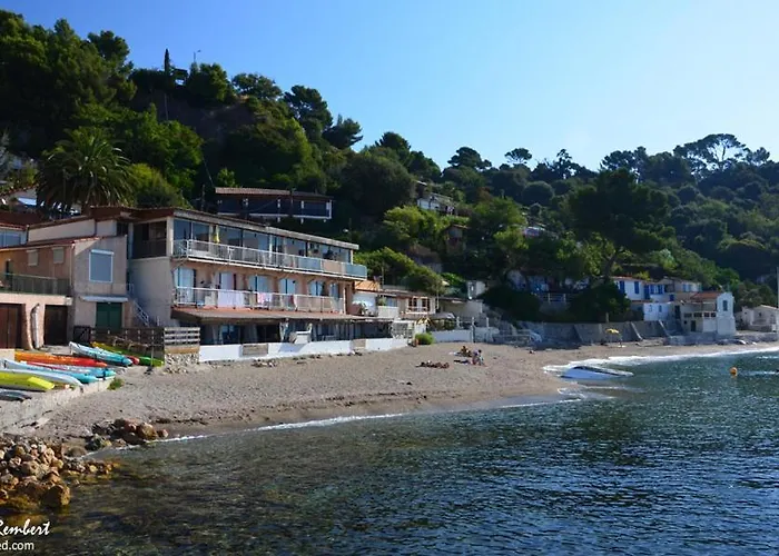 Appartement Avec Balcon - A 10min A Pied